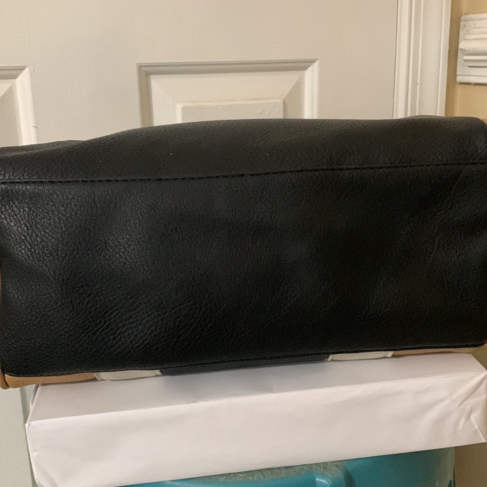 GUC Kenneth Cole Reaction handbag / pocketbook - Picture 5 of 16